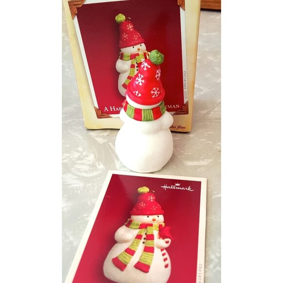 Hallmark Keepsake Ornament 2005 A Happy Little Snowman 3" Christmas New - Picture 3 of 8